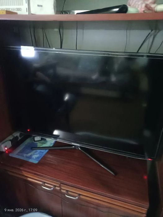 Телевизор Samsung  диагональ 43.