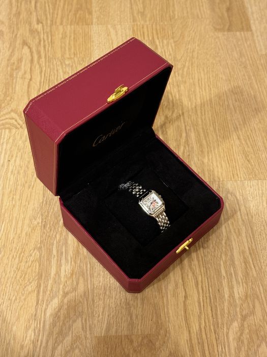 часы новые женские