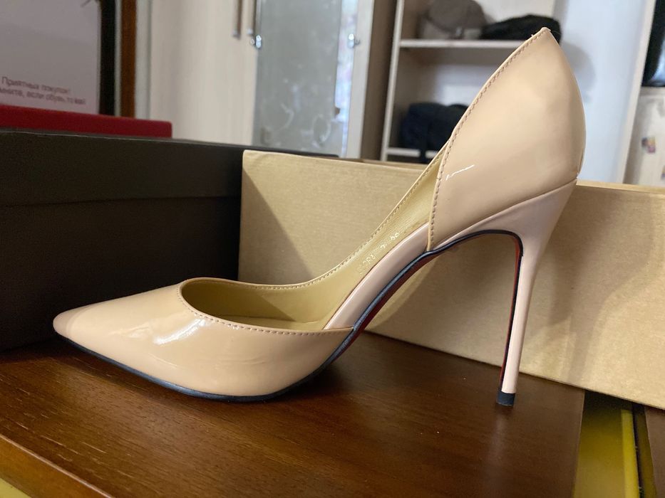 Туфли Christian Louboutin новые