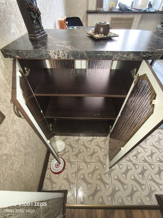 Продам кухонный шкафчик