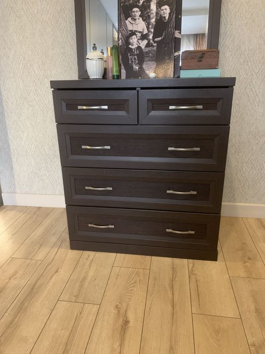 Комод для спальни