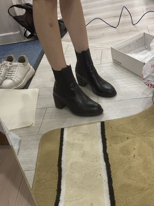 Продам обувь женскую