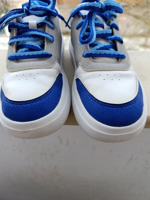 Маратонки Adidas