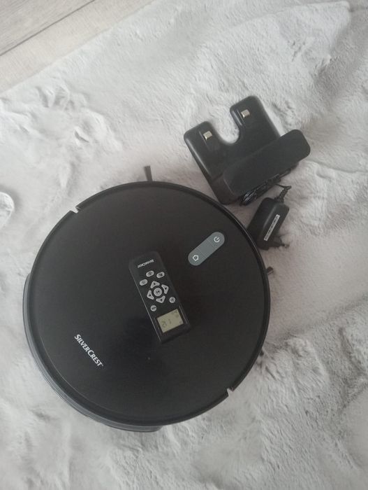 Aspirator robot ca nou