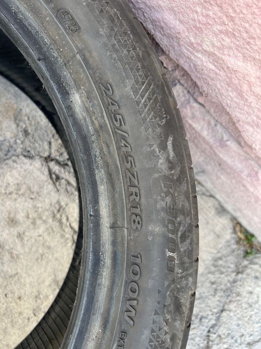 Продам резину 225/50/18