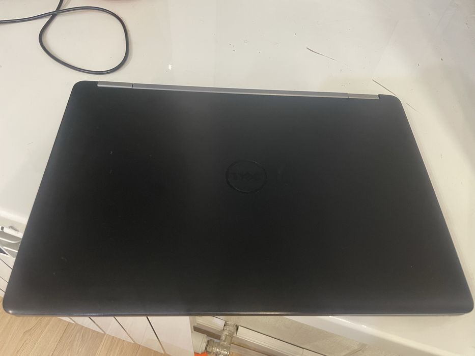 Бизнес ноутбук Dell Latitude e5570