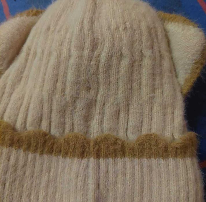 Căciulă cu urechi căptușită