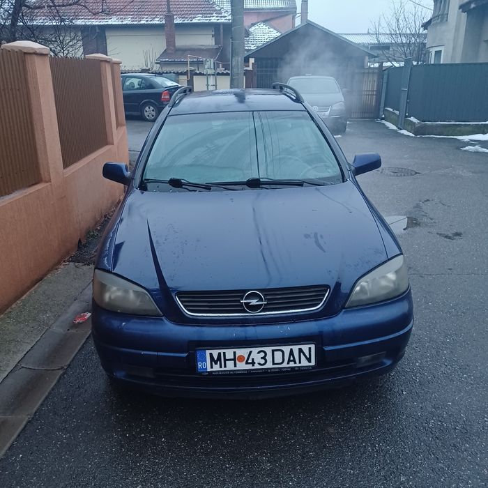 Vând Opel Astra g