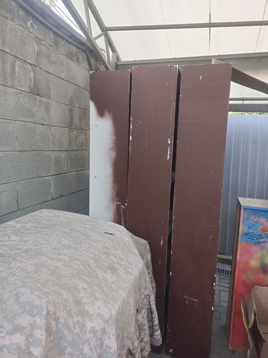 Отдам даром мебели