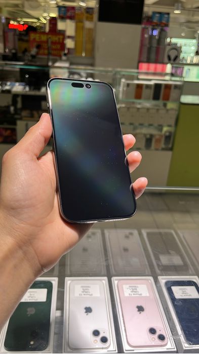 Iphone 15 pro 256gb идеальный