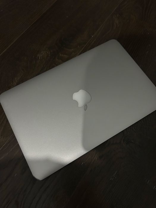 macbook air 11, 2010 года
