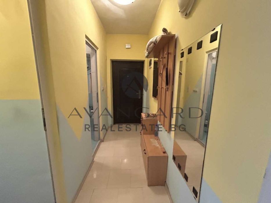 Продава се Двустаен апартамент в Пловдив, Център - 56 кв.м за 2095 €/кв.м - Снимка #5