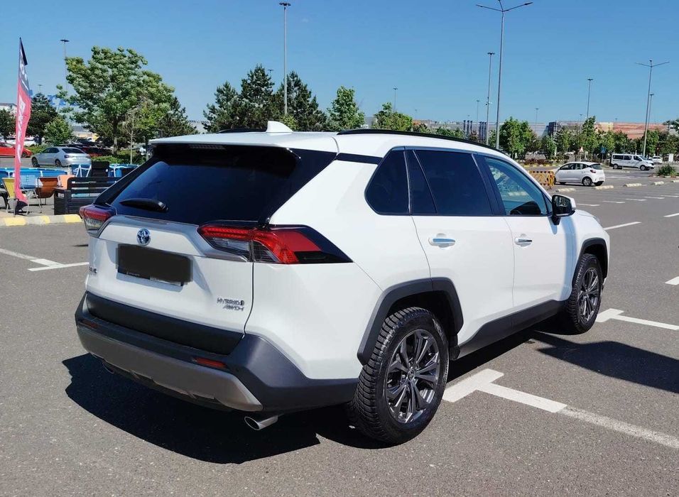 TOYOTA RAV4 2022 — imagine 2