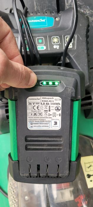 Vând mașina tuns iarba/gazon Gardenline 36v