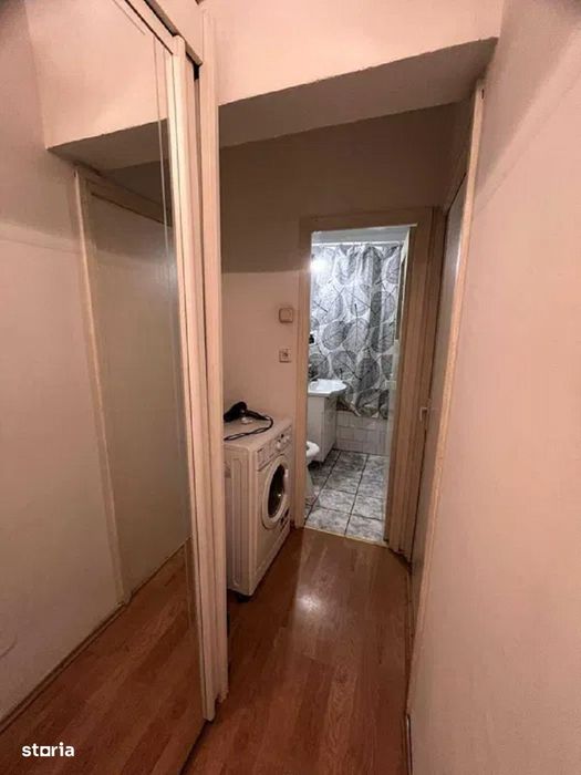 Apartament 3 camere zona Calea Bucuresti