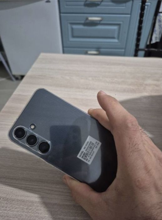 Обмен S24 plus 256 на айфон 15-16 pro