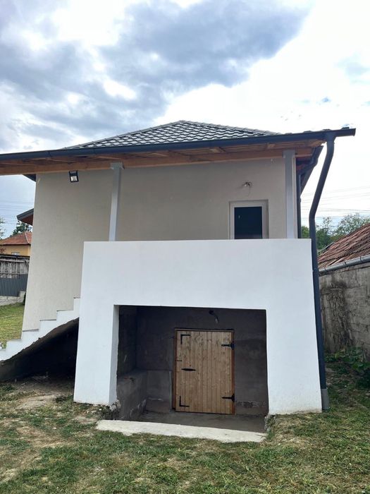 Vând casa Valcea, Mihaesti