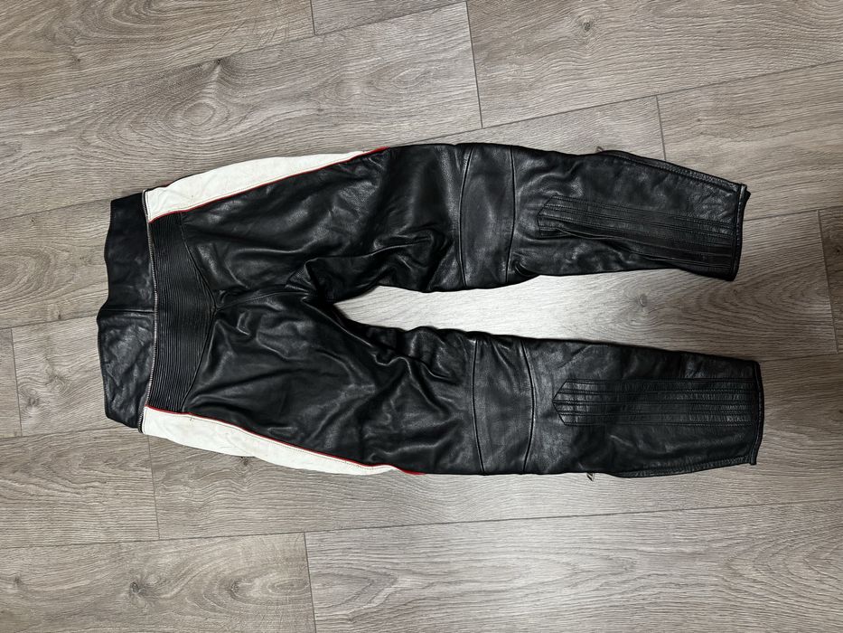 Дамски мото екип