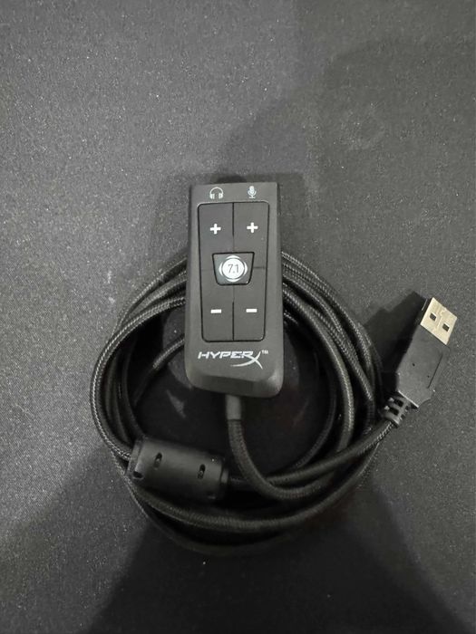 Casti HyperX gaming