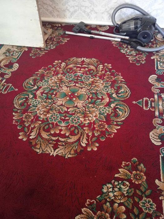 Gilamlar 3*4 o`lchamda