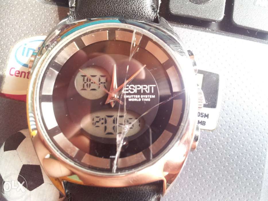 Ceas      Esprit