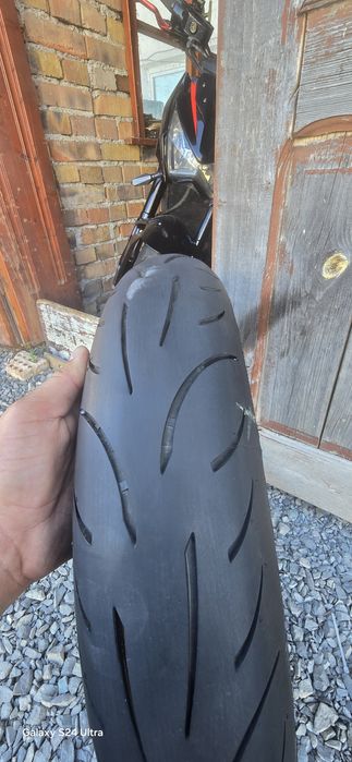 Гума предна Metzeler m9rr  120 70 17