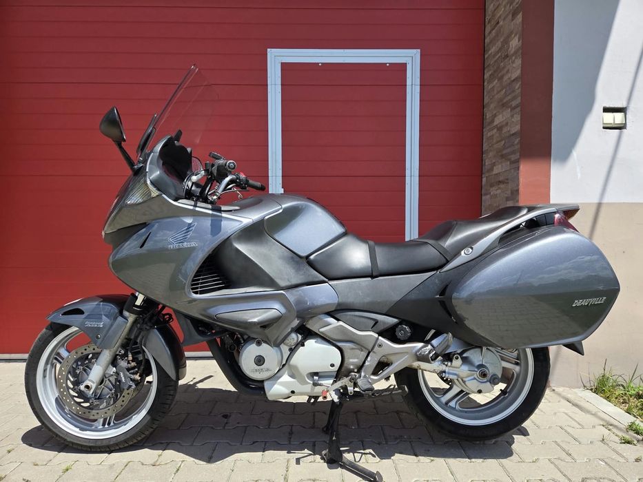 Honda Deauville NT700V | ABS si CBS | Rate Fixe | BuyBack | Livrare Gratuită