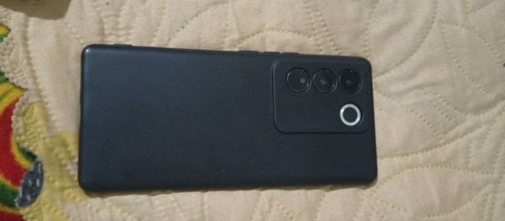 Vivo v27 5G  obmen bor Pul zarur 1.9 oxiri