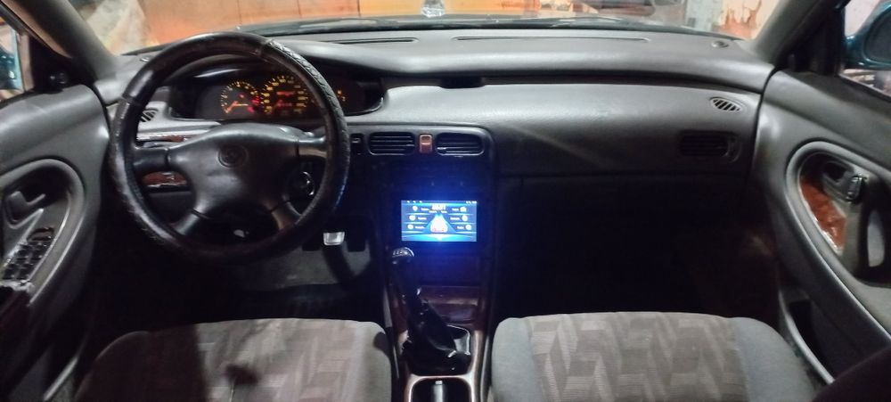 Продам мазда 626