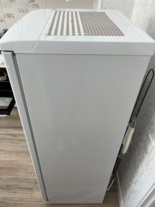 Продам морозильную камеру Atlant