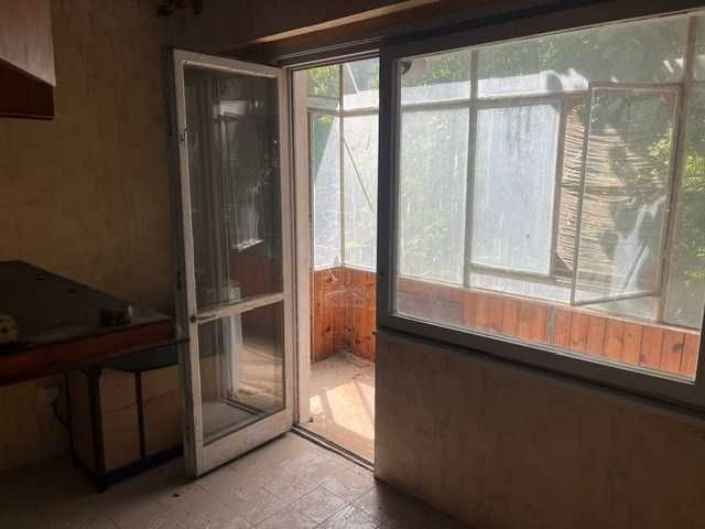 Продава се Двустаен апартамент в Варна, Базар Левски - 48 кв.м за 2188 €/кв.м - Снимка #1