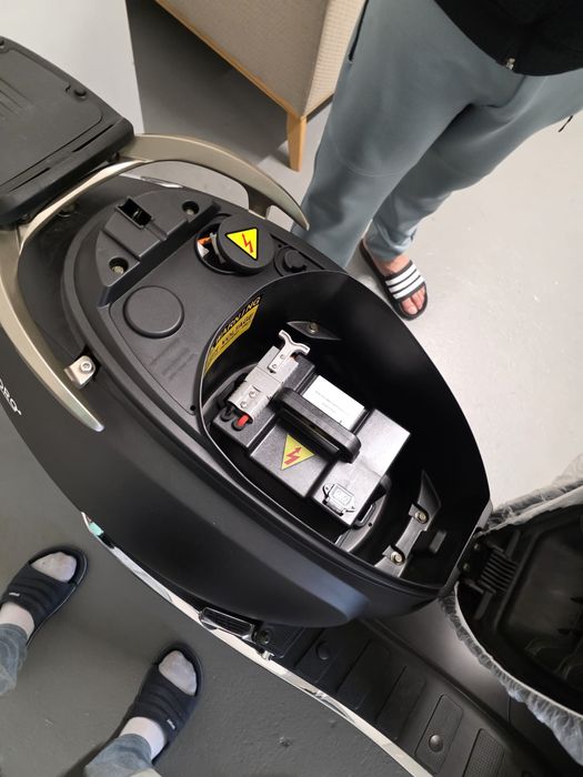 Scuter Electric Syra 90 ( făra permis )