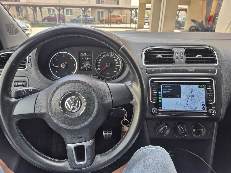 VOLKSWAGEN Polo 2011 — imagine 5