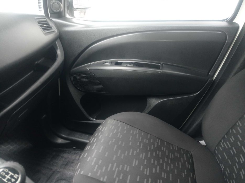 Vând Opel auto dubita
