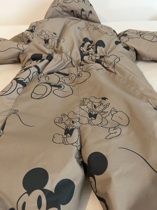 Водоотблъскващ космонавт H&M КАТО НОВ