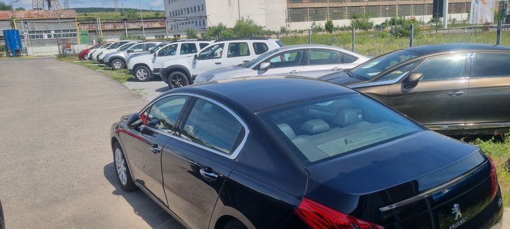 Renault Koleos 4x4   Bosse Garanție Rate
