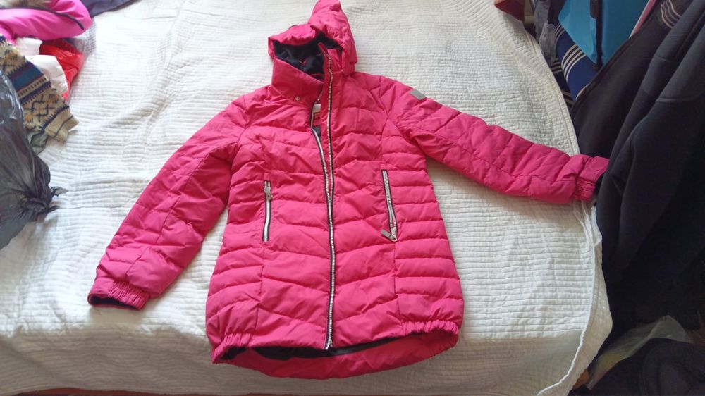 Куртки весна и безрукавки