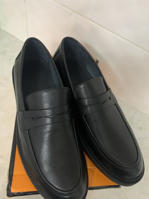 Продаются мужские туфли