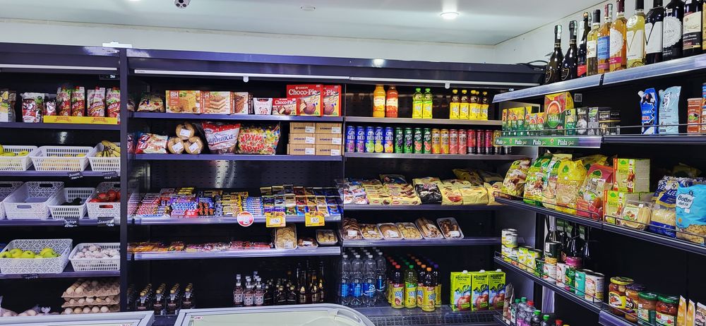 Продам холодильные витрины