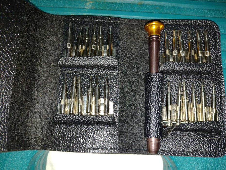 Senior avari curent +evacuare preț per bucata