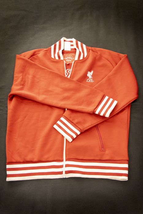 Haine noi cu eticheta