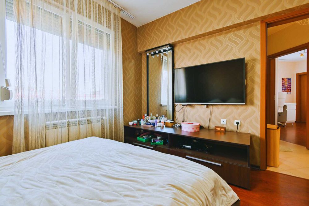 Дава се под наем Тристаен апартамент в София, Павлово - 90 кв.м за 749.7 € - Снимка #5