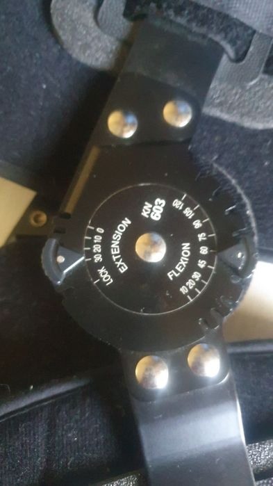 Ортез коленного сустава