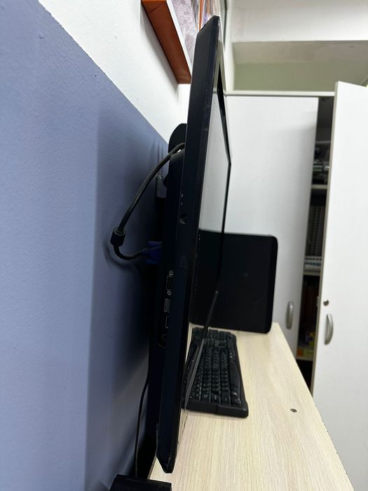 Продам срочно четыре телевизора