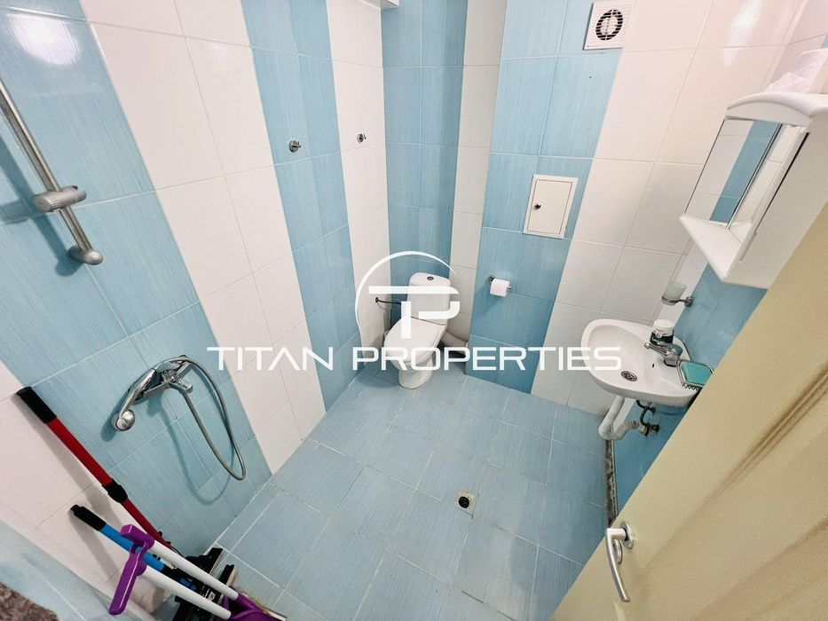 Дава се под наем Двустаен апартамент в Бургас, Лазур - 71 кв.м за 408 € - Снимка #6