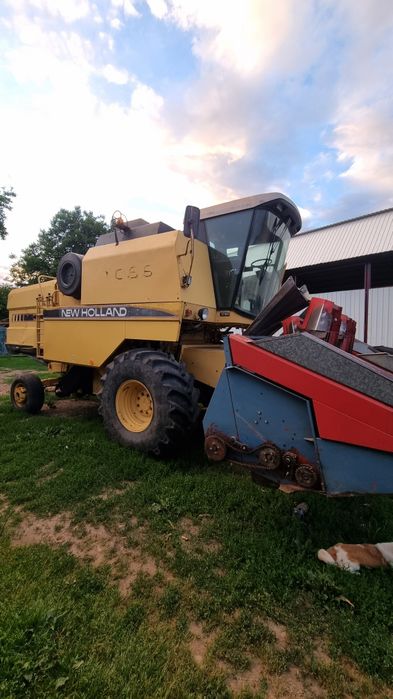 Combina new holland tc 56