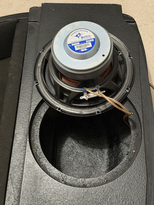 Subwoofer custom / inlocuire roata de rezerva / dif. Peerless 180W RMS