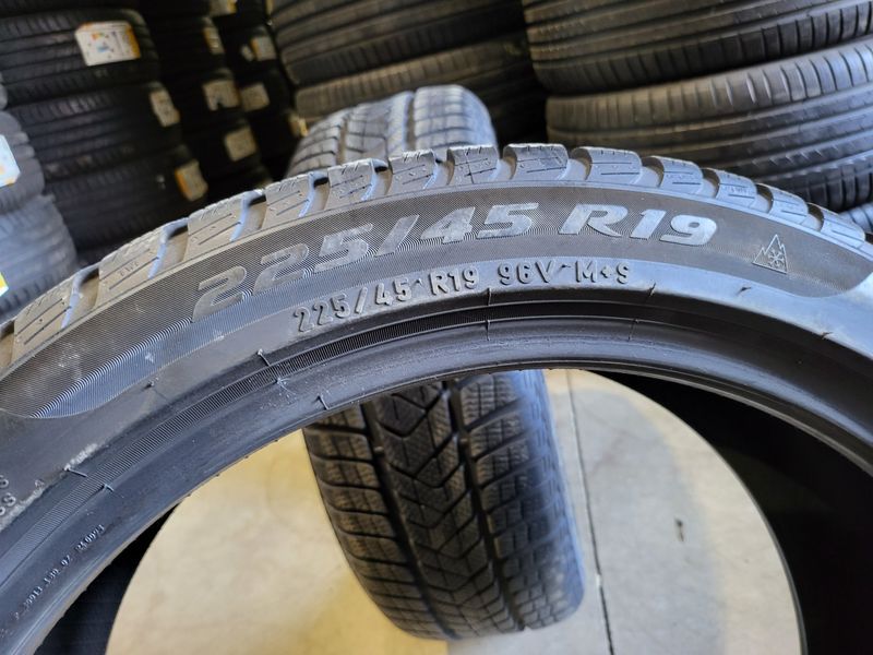 225/45/19 PIRELLI 2бр RunFlat