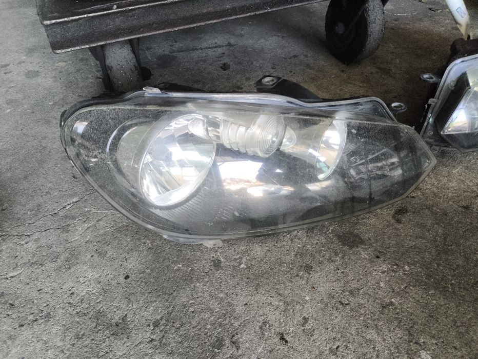 Фар за VW Golf VI