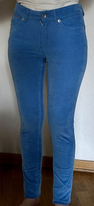 Джинсы женские